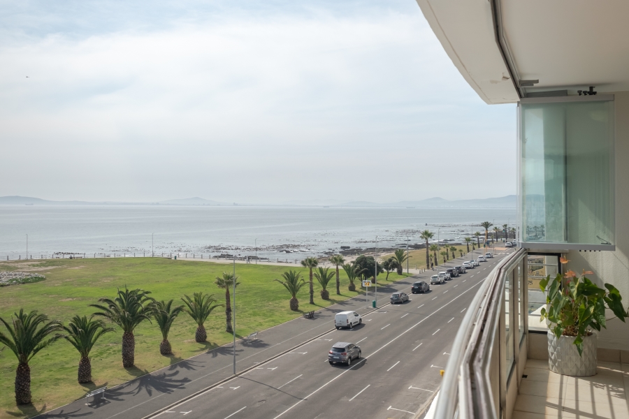 1 Bedroom Property for Sale in Mouille Point Western Cape